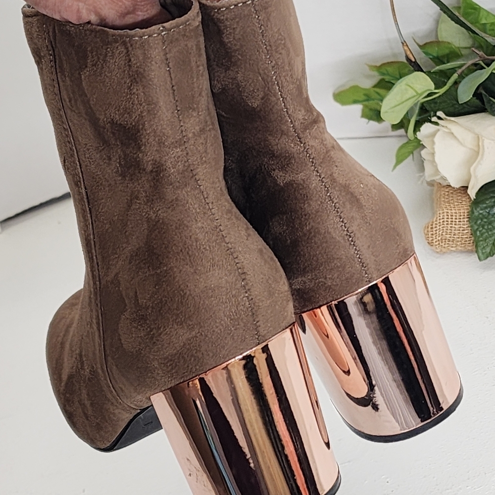 Hot Kiss Taupe Ankle Boots with Blush Heel - Picture 4 of 7